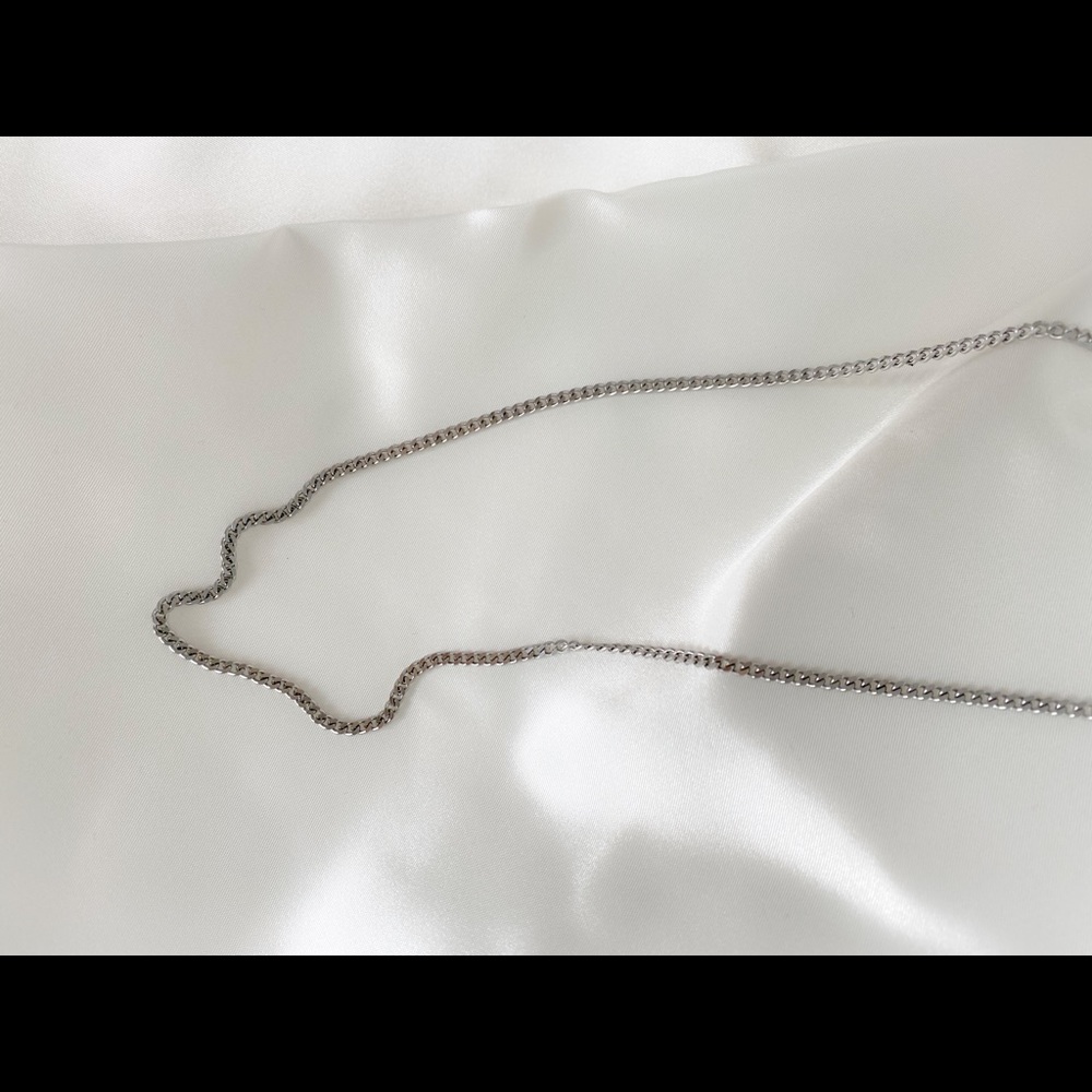 Cuban Link Chain - Picture 4 of 4